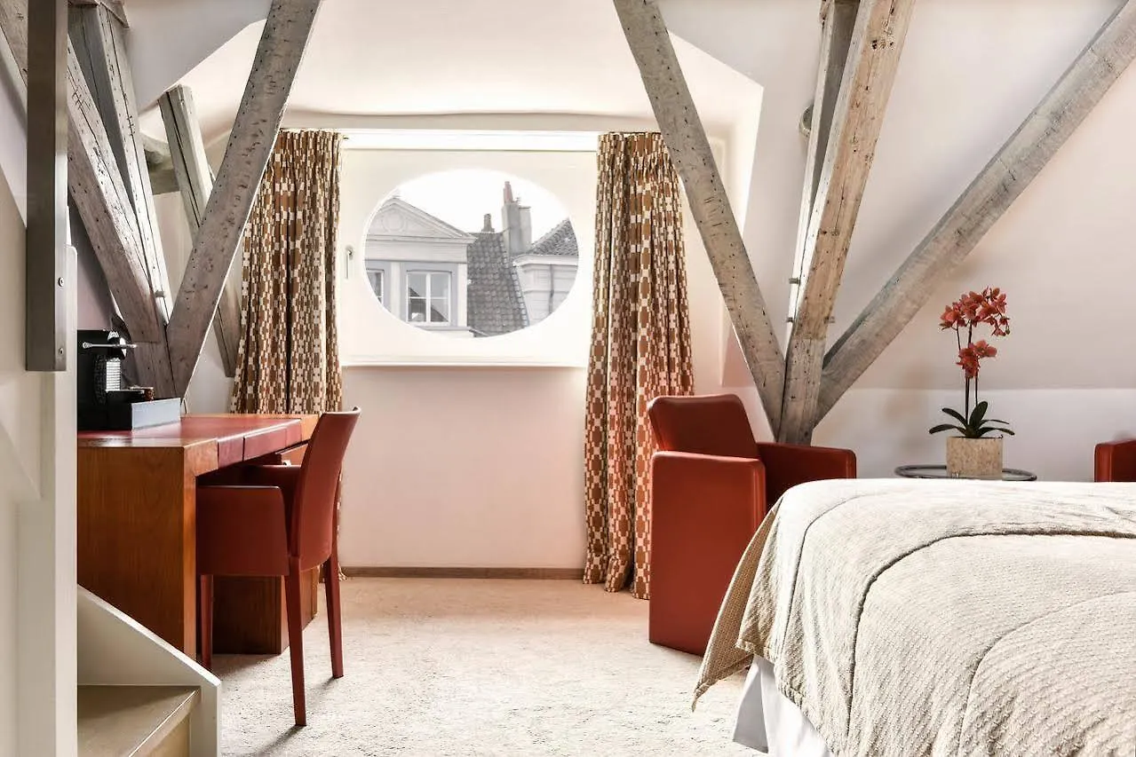 **** Hotel Relais Ravestein Bruges Belgium