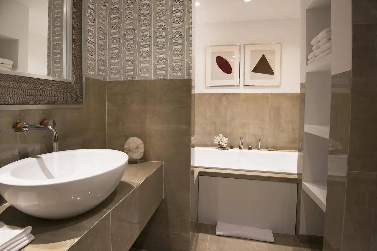 Relais Ravestein Bruges 4*,